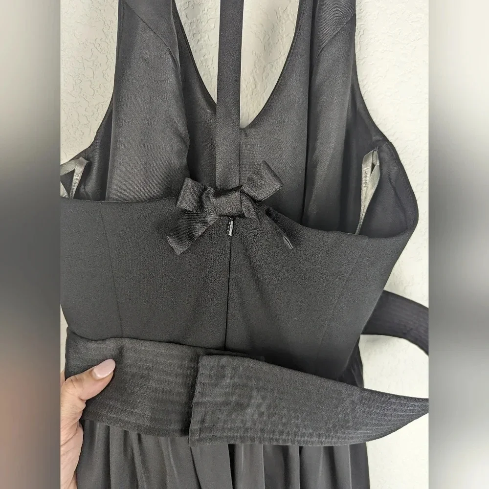 White by Vera Wang Black Halter Open Back Slit Gown Size 4 - Picture 14 of 15